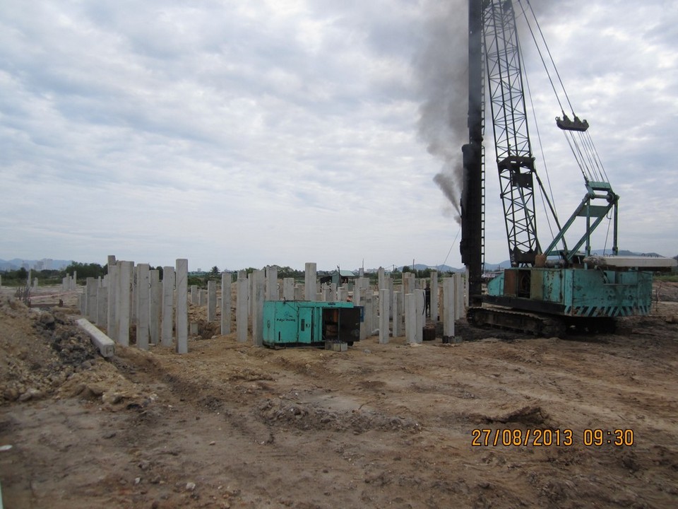 Thi cong dong coc muong oxy.jpg